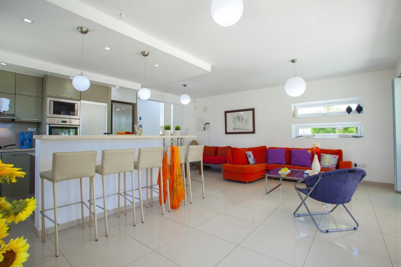 איה נאפה Ayia Thekla Seafront Villa Lavender מראה חיצוני תמונה